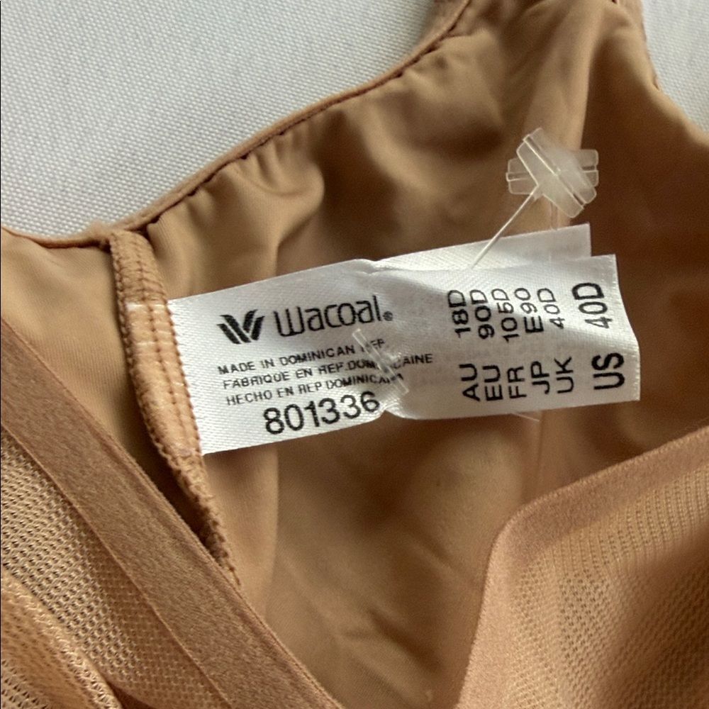 Wacoal Nude/Tan Smooth T-Shirt Bra